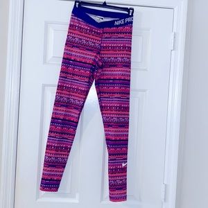 Nike pro size medium leggings